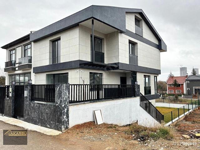 Gölbaşi, Ankara içerisinde satılık Villa