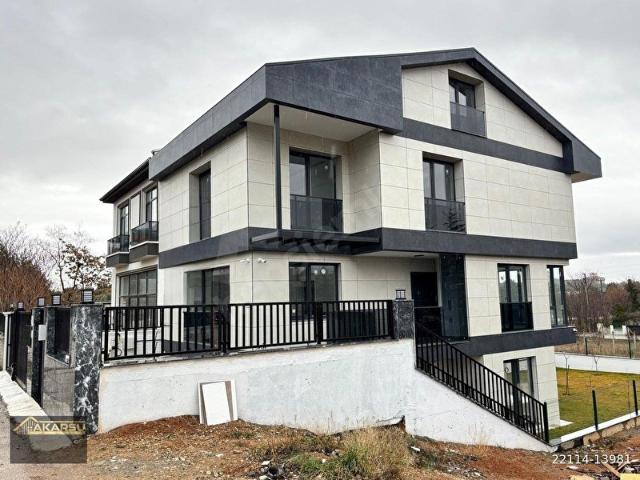 Gölbaşi, Ankara içerisinde satılık Villa
