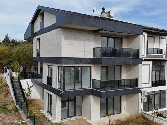 Gölbaşi, Ankara içerisinde satılık Villa
