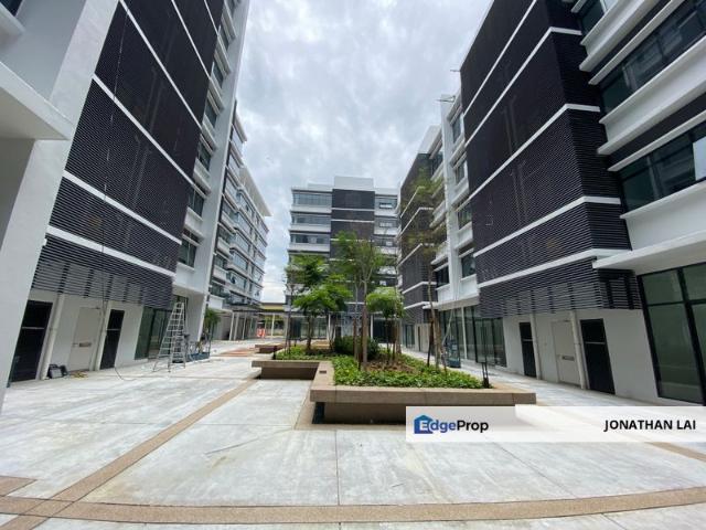 Shop for sale in Kajang, Langat