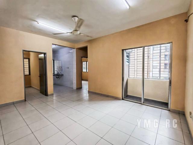 Apartment for sale in Port Klang, Selangor
