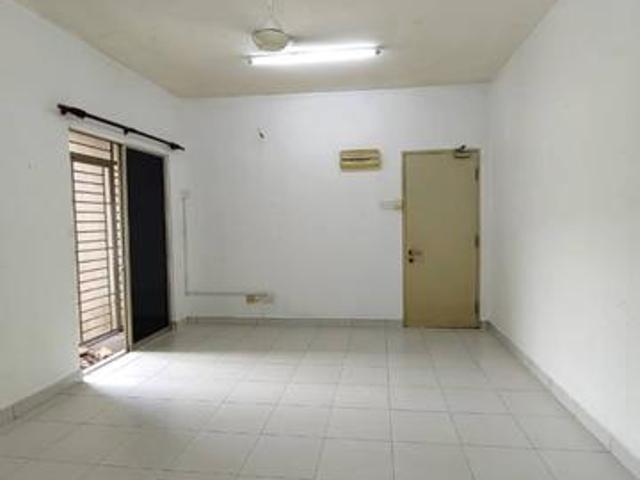 Apartment for sale in Port Klang, Selangor
