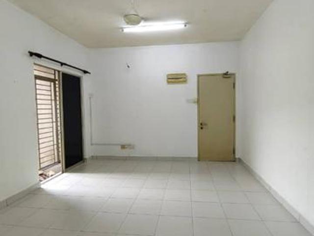 Apartment for sale in Port Klang, Selangor