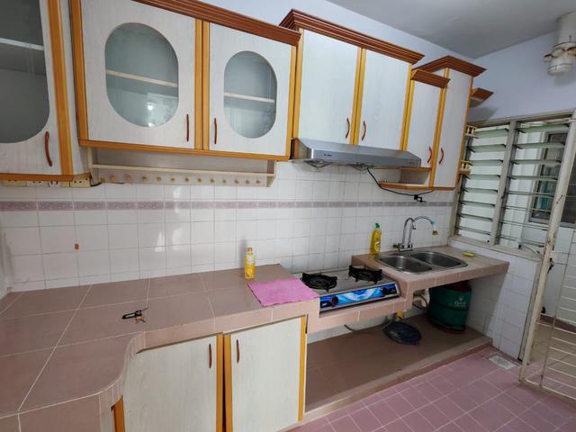Apartment for sale in Puchong, Majlis Bandaraya Subang Jaya
