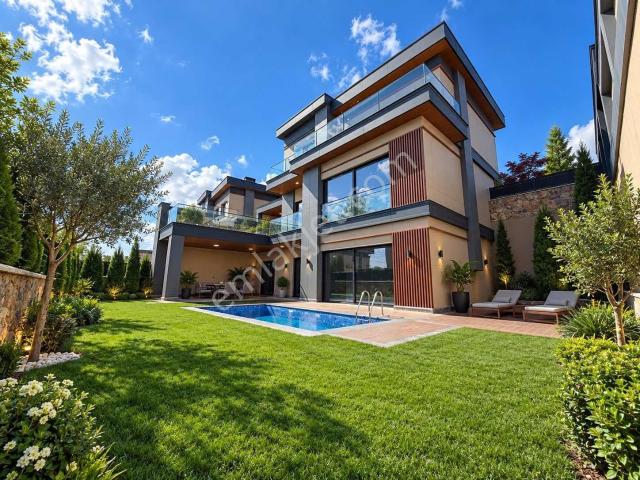 Tuzla, İstanbul içerisinde satılık Villa