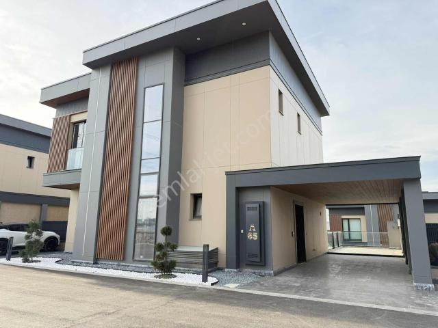 Tuzla, İstanbul içerisinde satılık Villa