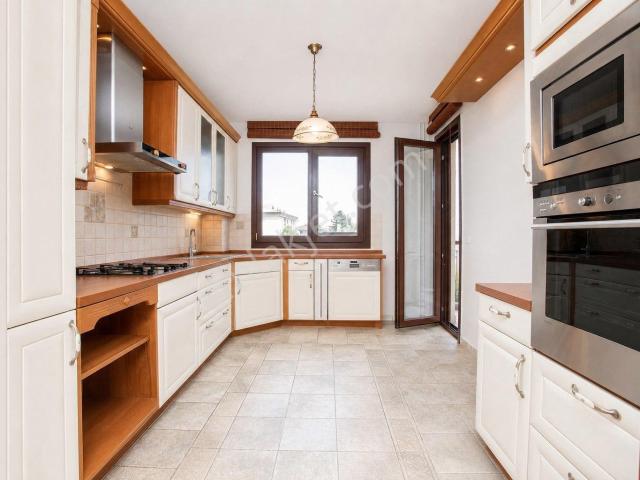 Akatlar Maya Sitesi, Beşiktaş içerisinde kiralık mülk
