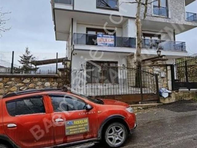 Yenice Mahallesi, İnegöl içerisinde satılık Villa