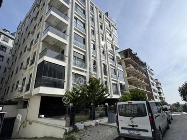 Batı Mahallesi, Pendik içerisinde satılık mülk