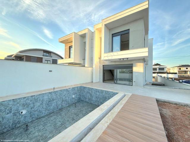 Döşemealtı, Döşemealti içerisinde satılık Villa