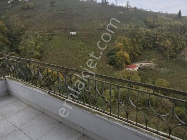 Akçaabat, Trabzon içerisinde satılık Villa