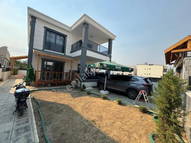 Yüreğir, Adana içerisinde satılık Villa