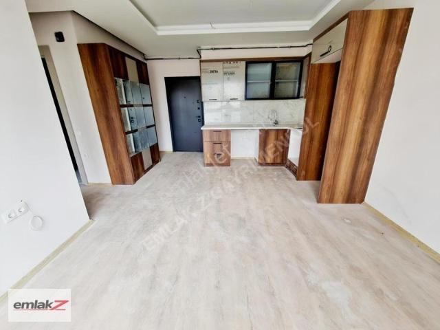 Akdeniz Mahallesi, Mezitli içerisinde kiralık mülk