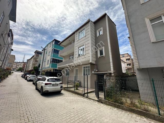 Darica, Kocaeli içerisinde satılık Villa