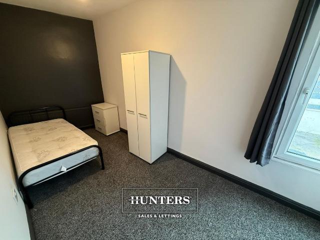 Room for rent in Cutsyke, Castleford