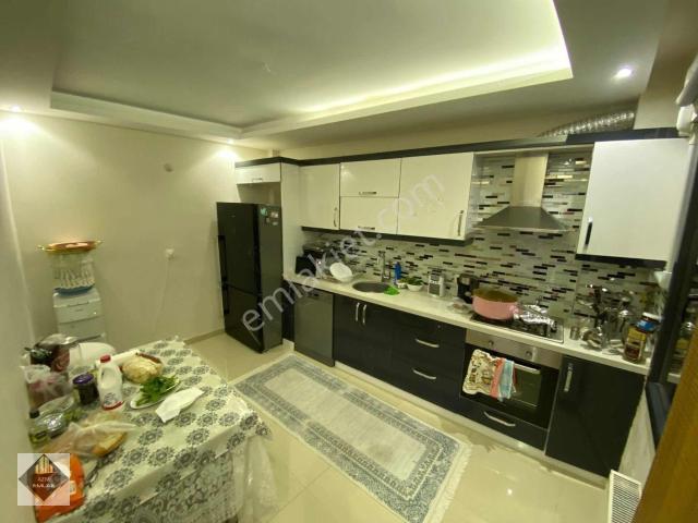 Karabağlar, İzmir içerisinde satılık mülk