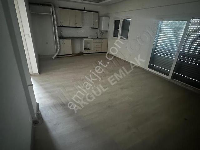 Menderes, İzmir içerisinde kiralık mülk