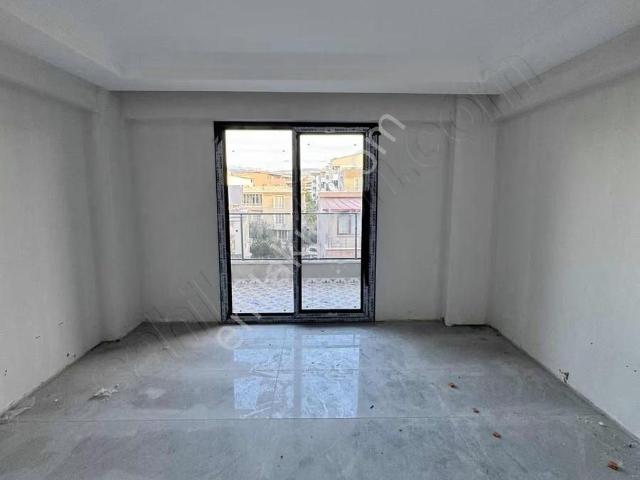 Akhisar, Manisa içerisinde satılık mülk