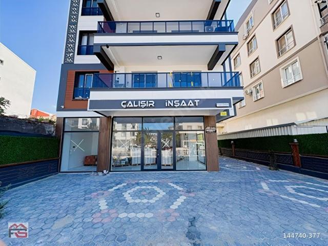 Akhisar, Manisa içerisinde satılık Dükkan