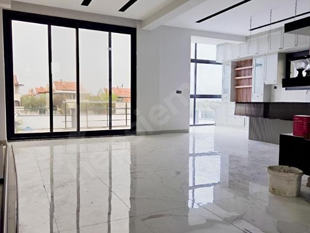 Akhisar, Manisa içerisinde satılık Villa