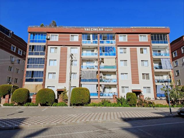 Akhisar, Manisa içerisinde satılık mülk