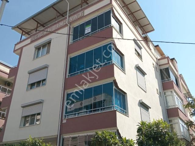 Akhisar, Manisa içerisinde satılık mülk