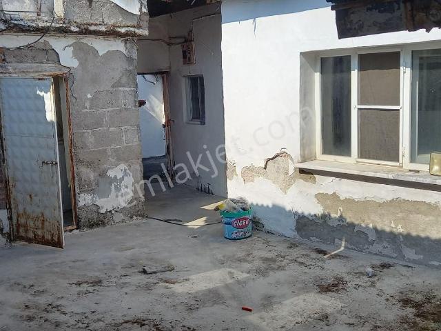 Akhisar, Manisa içerisinde satılık Villa