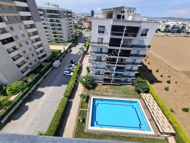 Akhisar, Manisa içerisinde satılık mülk