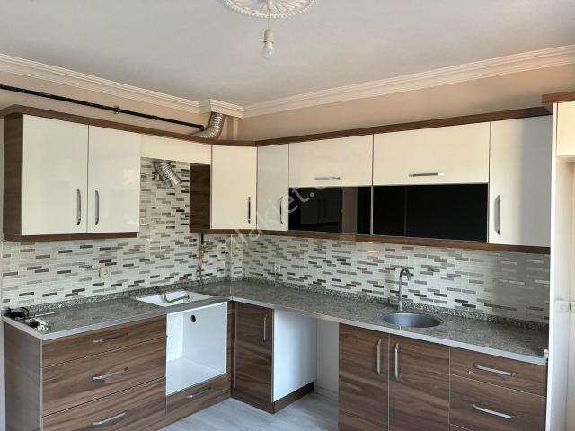 Akhisar, Manisa içerisinde kiralık mülk