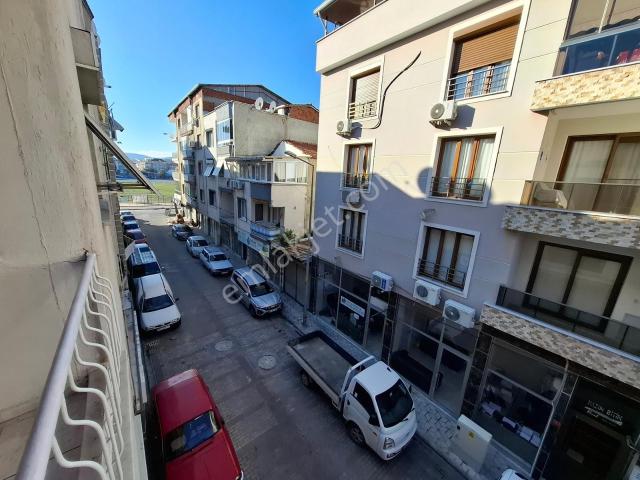 İnönü Mahallesi, Akhisar içerisinde kiralık mülk