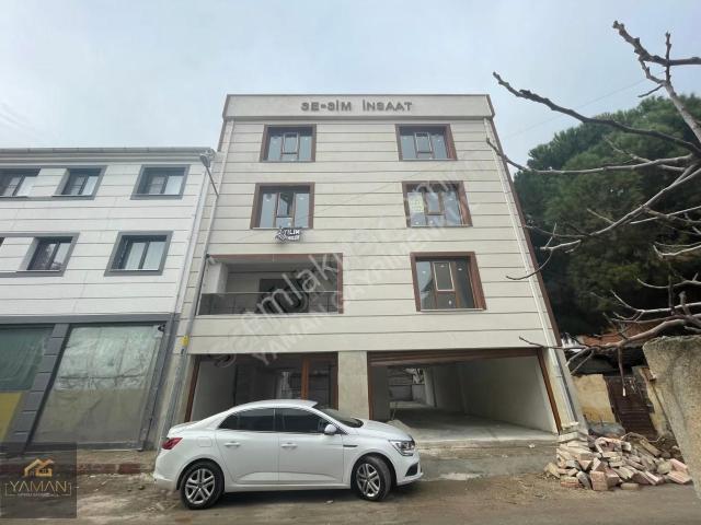 Akhisar, Manisa içerisinde satılık mülk