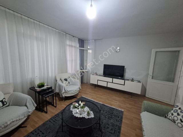 Akhisar, Manisa içerisinde satılık mülk
