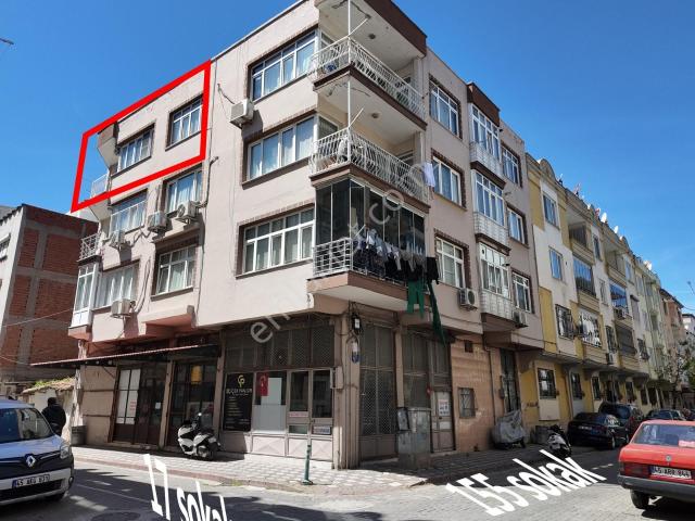 Akhisar, Manisa içerisinde satılık mülk
