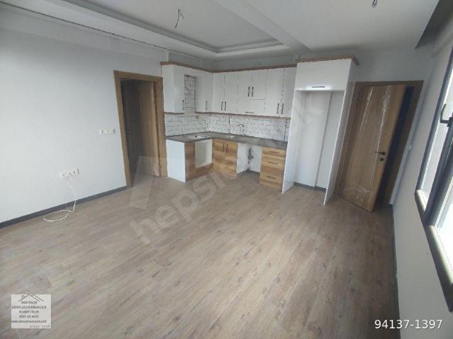 Akhisar, Manisa içerisinde satılık mülk