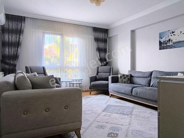 Akhisar, Manisa içerisinde satılık mülk