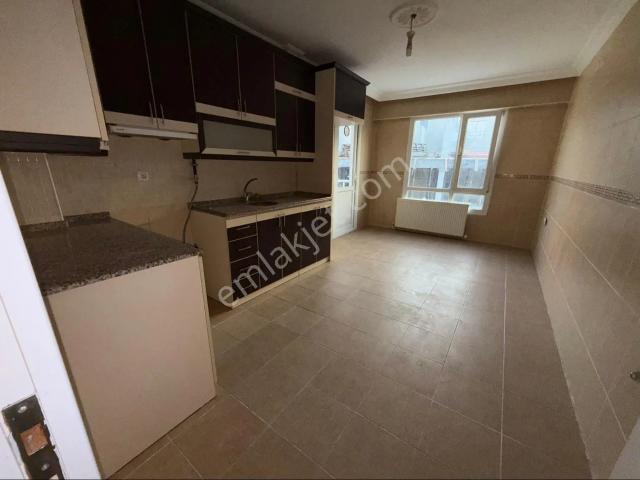 Akhisar, Manisa içerisinde kiralık mülk