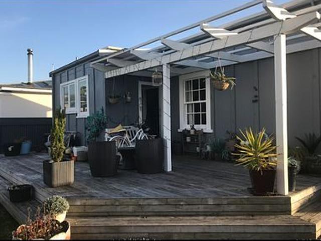 Apartment for rent in Hastings