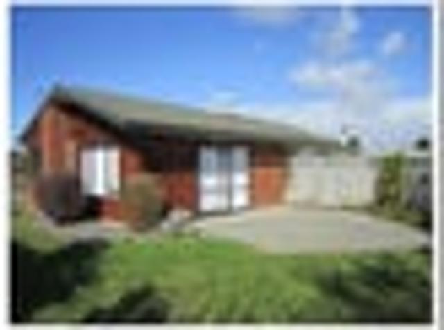 Townhouse for rent in Hastings