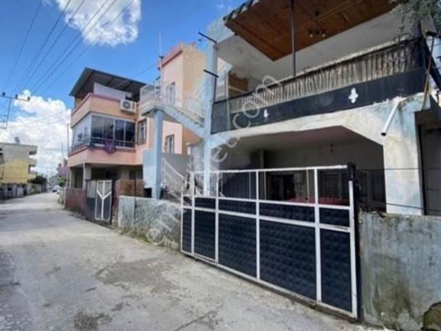 Onur Mahallesi, Seyhan içerisinde satılık Villa