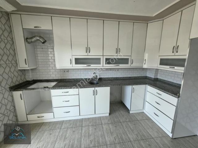 Şakirpaşa Mahallesi, Seyhan içerisinde kiralık Villa