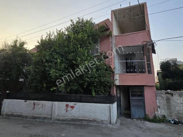 Şakirpaşa Mahallesi, Seyhan içerisinde satılık Villa