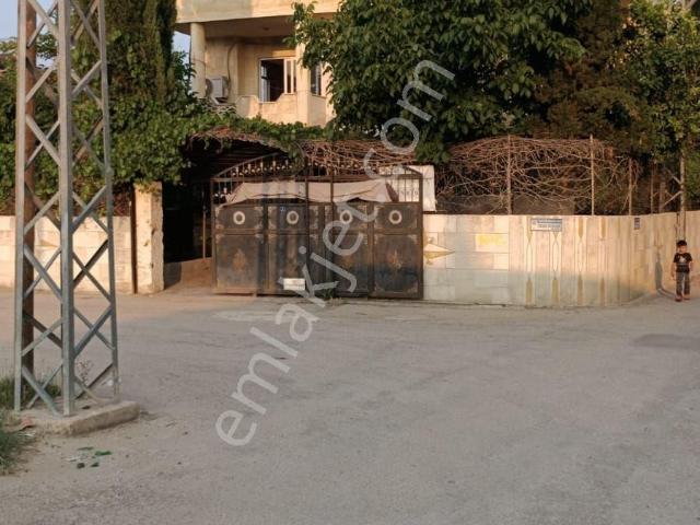 Seyhan içerisinde satılık Villa