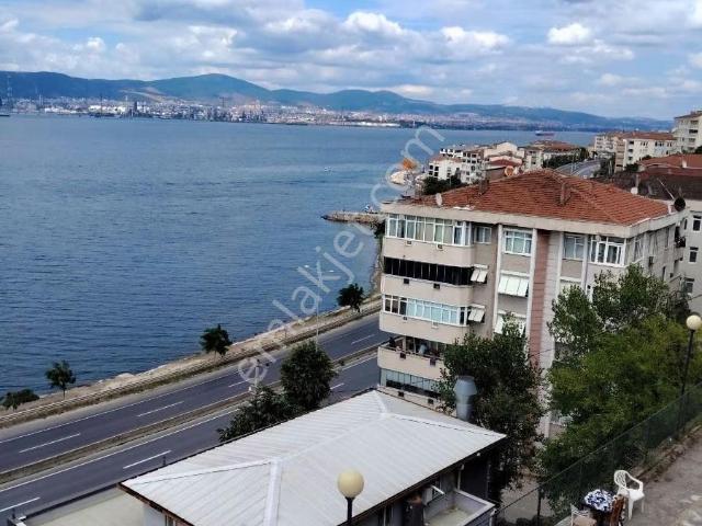 Gölcük, Kocaeli içerisinde satılık mülk