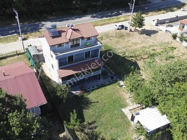 İzmit, Kocaeli içerisinde satılık Villa