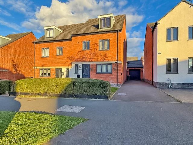 House for rent in Oxley, Wolverhampton