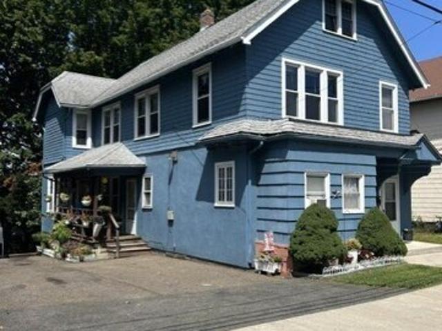 House for sale in Meriden, South Central Connecticut Planning Region