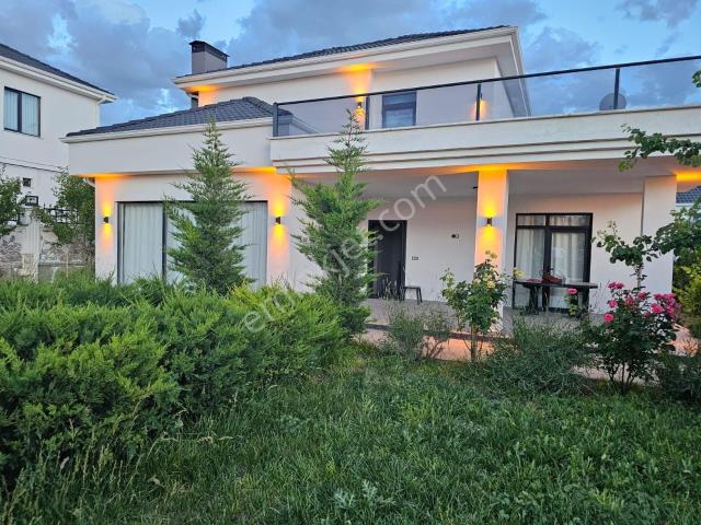 Aksaray Merkez içerisinde satılık Villa