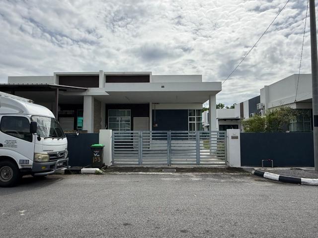 Residential House for sale in Lunas, Kedah