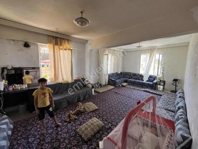 Oğuzeli içerisinde satılık Villa