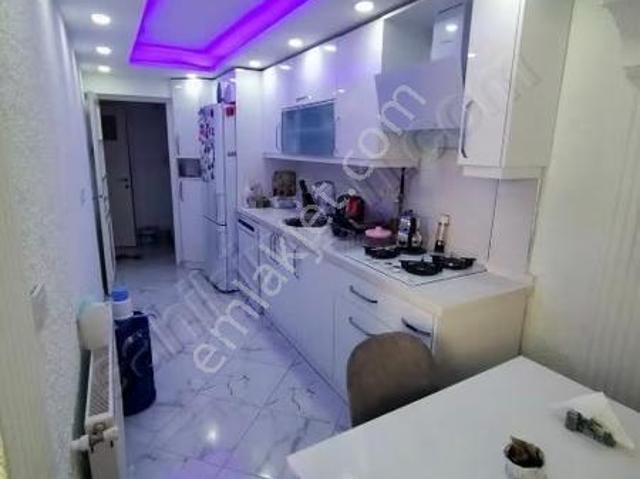 Aksoy Mahallesi, Karşıyaka içerisinde kiralık mülk